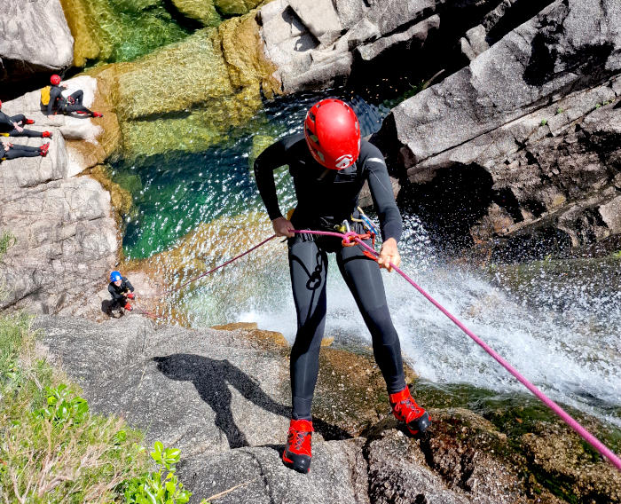 Rappellingin at the beginning of Canyoning Arado Superior